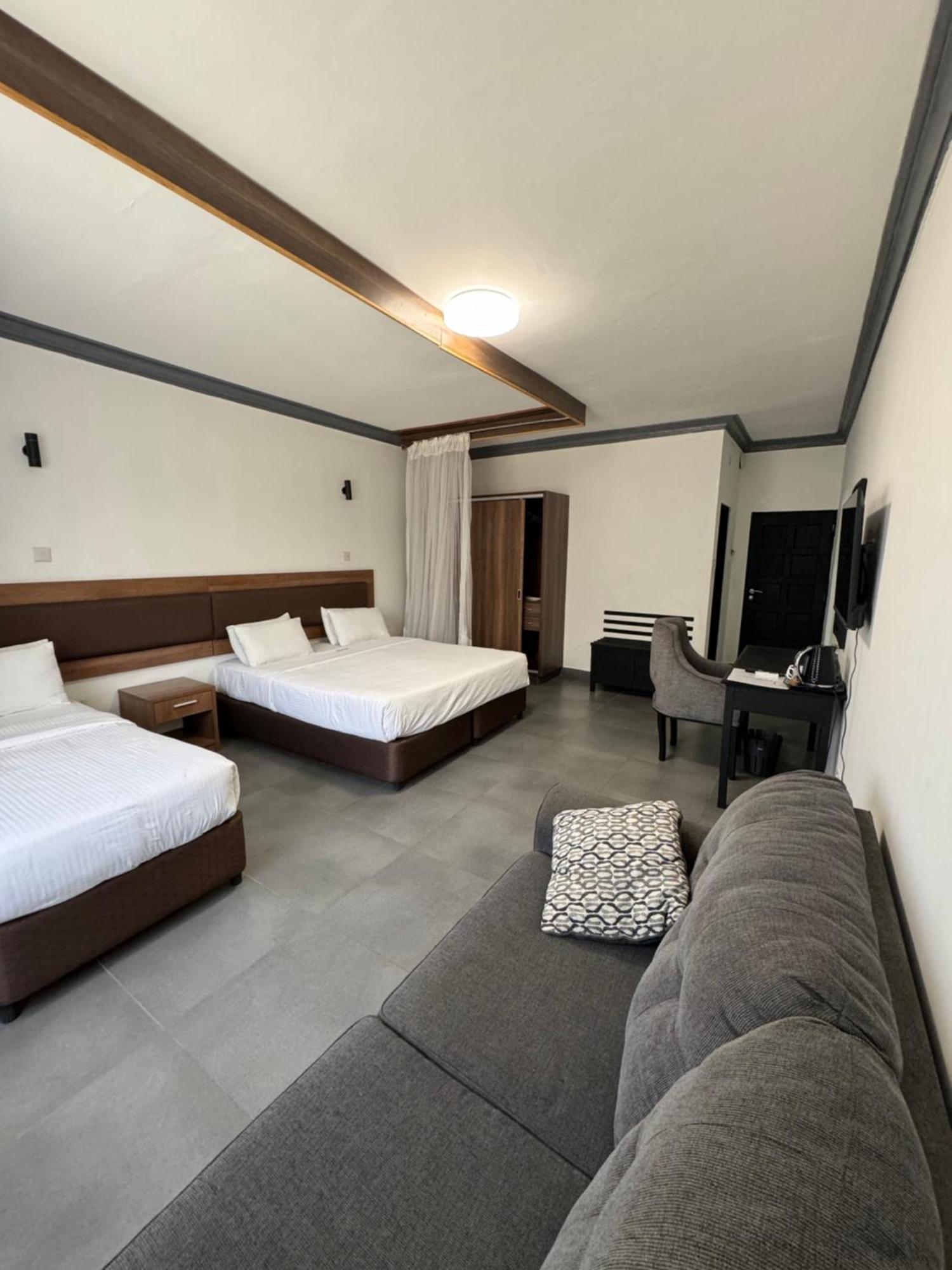 Ivory Residences Mombasa Bagian luar foto