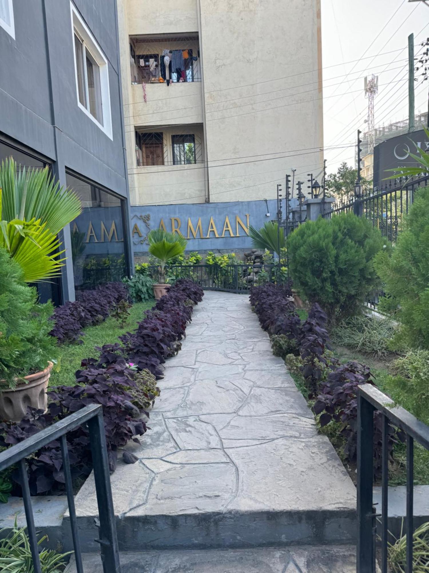 Ivory Residences Mombasa Bagian luar foto